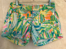 Load image into Gallery viewer, Lilly Pulitzer 0
