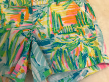 Load image into Gallery viewer, Lilly Pulitzer 0
