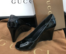 Load image into Gallery viewer, Gucci 9 1/2
