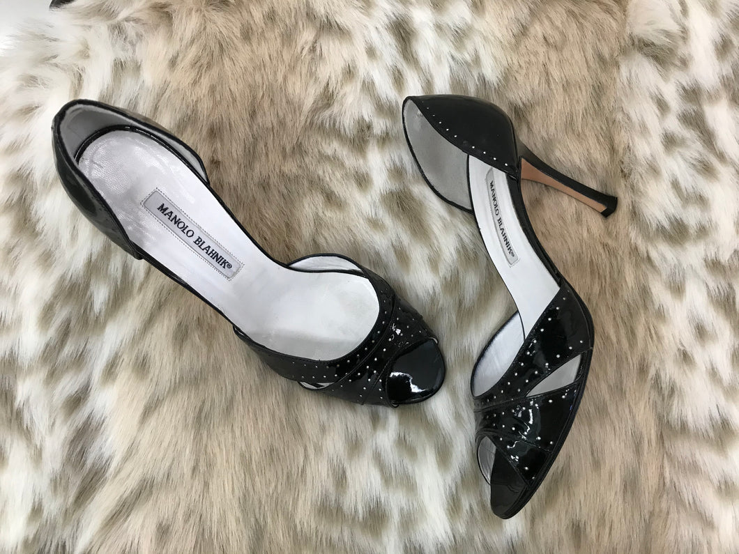 Manolo Blahnik 9