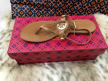 Load image into Gallery viewer, Tory Burch 7
